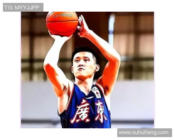 周鹏：从篮球场上的拼搏者到生活中的坚韧榜样