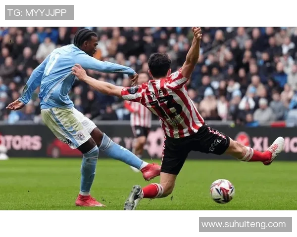 桑德兰主场迎战罗奇代尔期待重返胜利轨道的精彩对决 桑德兰主场迎战罗奇代尔期待重返胜利轨道的精彩对决